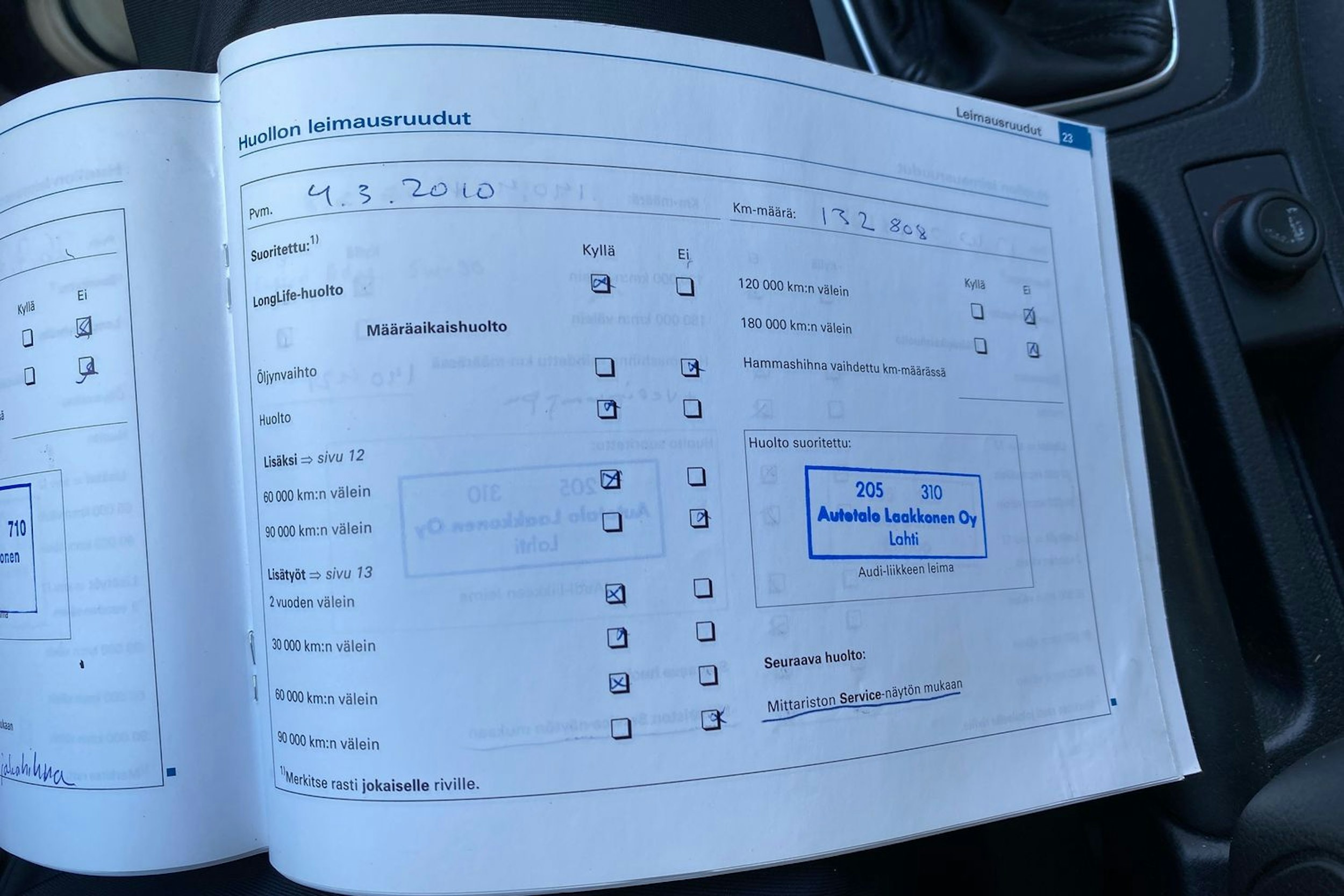 Sininen Audi A4 2005 kuva 20.