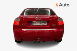 punainen Audi A4 2005 kuva 3.