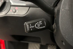 punainen Audi A4 2005 kuva 14.