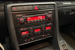 punainen Audi A4 2005 kuva 16.