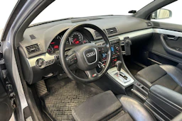 harmaa Audi A4 2005 kuva 6.
