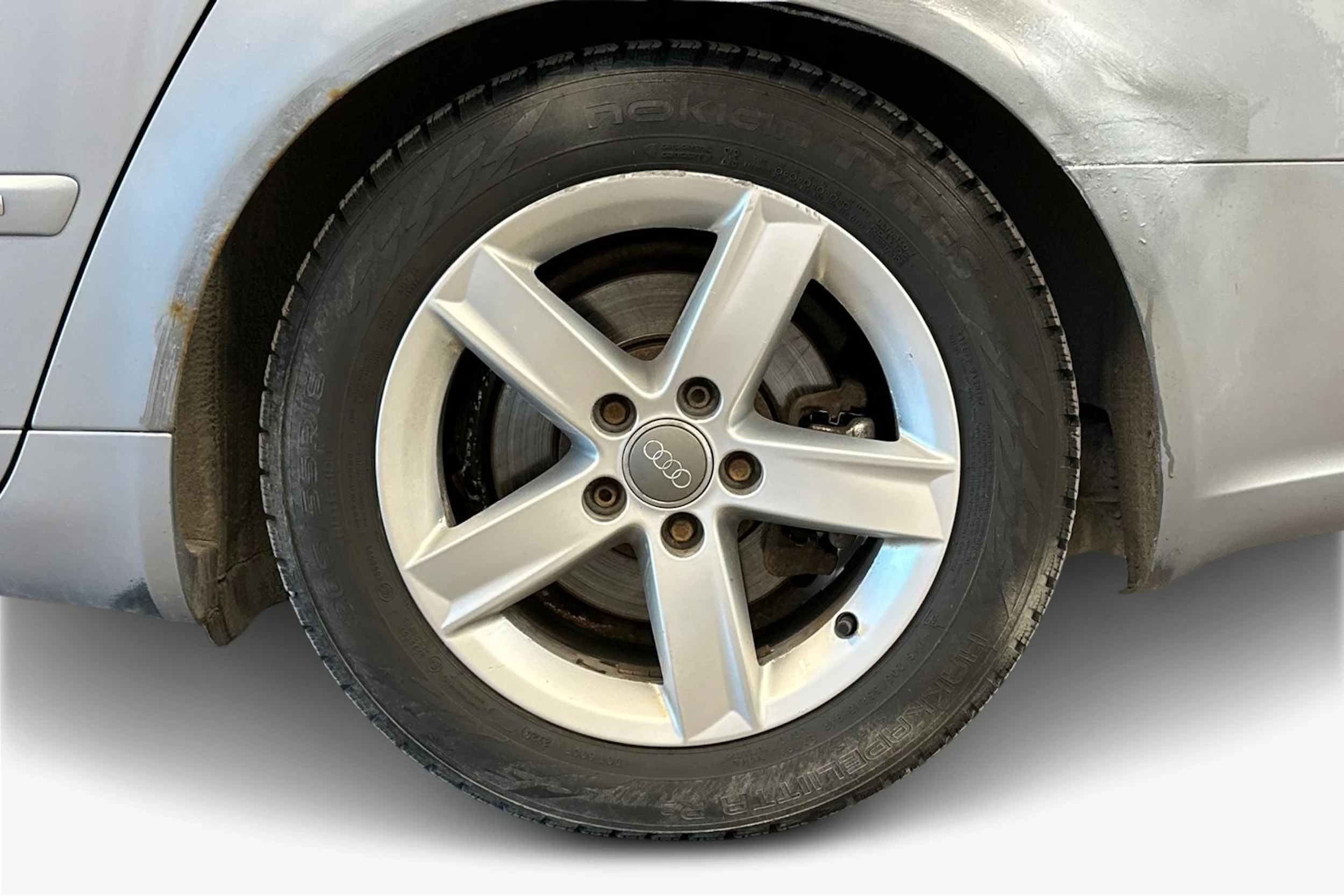 harmaa Audi A4 2005 kuva 9.