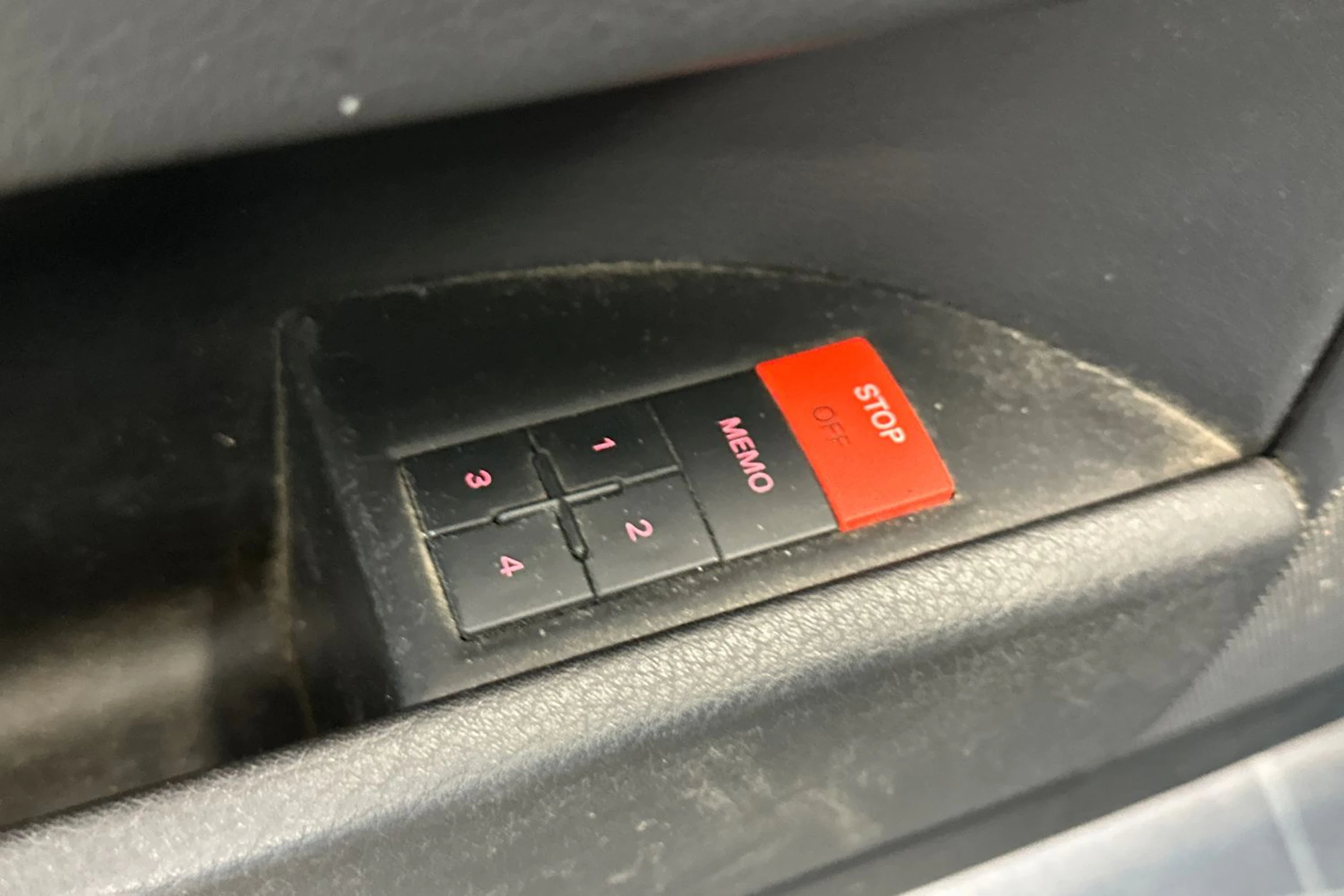 harmaa Audi A4 2005 kuva 17.