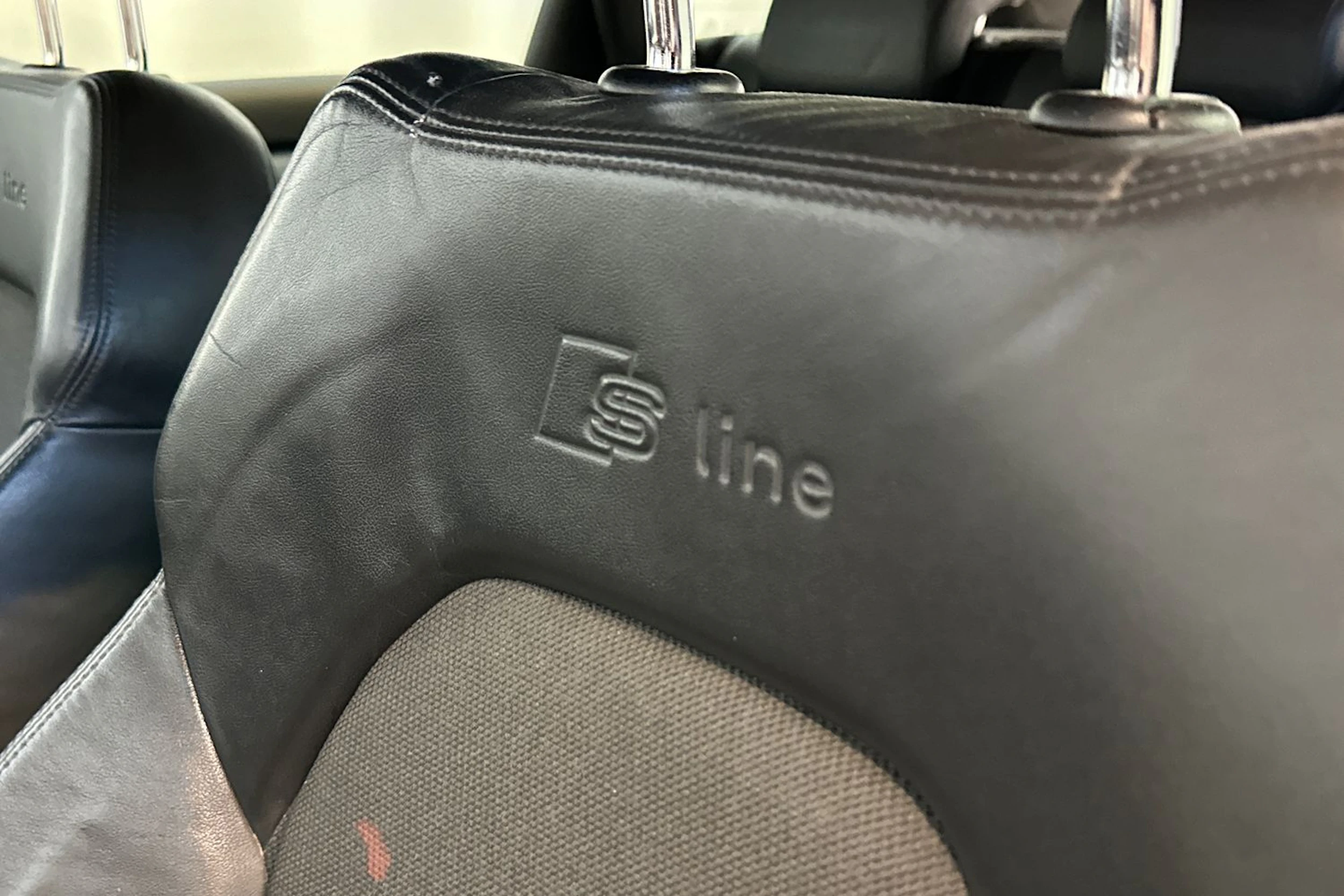 harmaa Audi A4 2005 kuva 18.