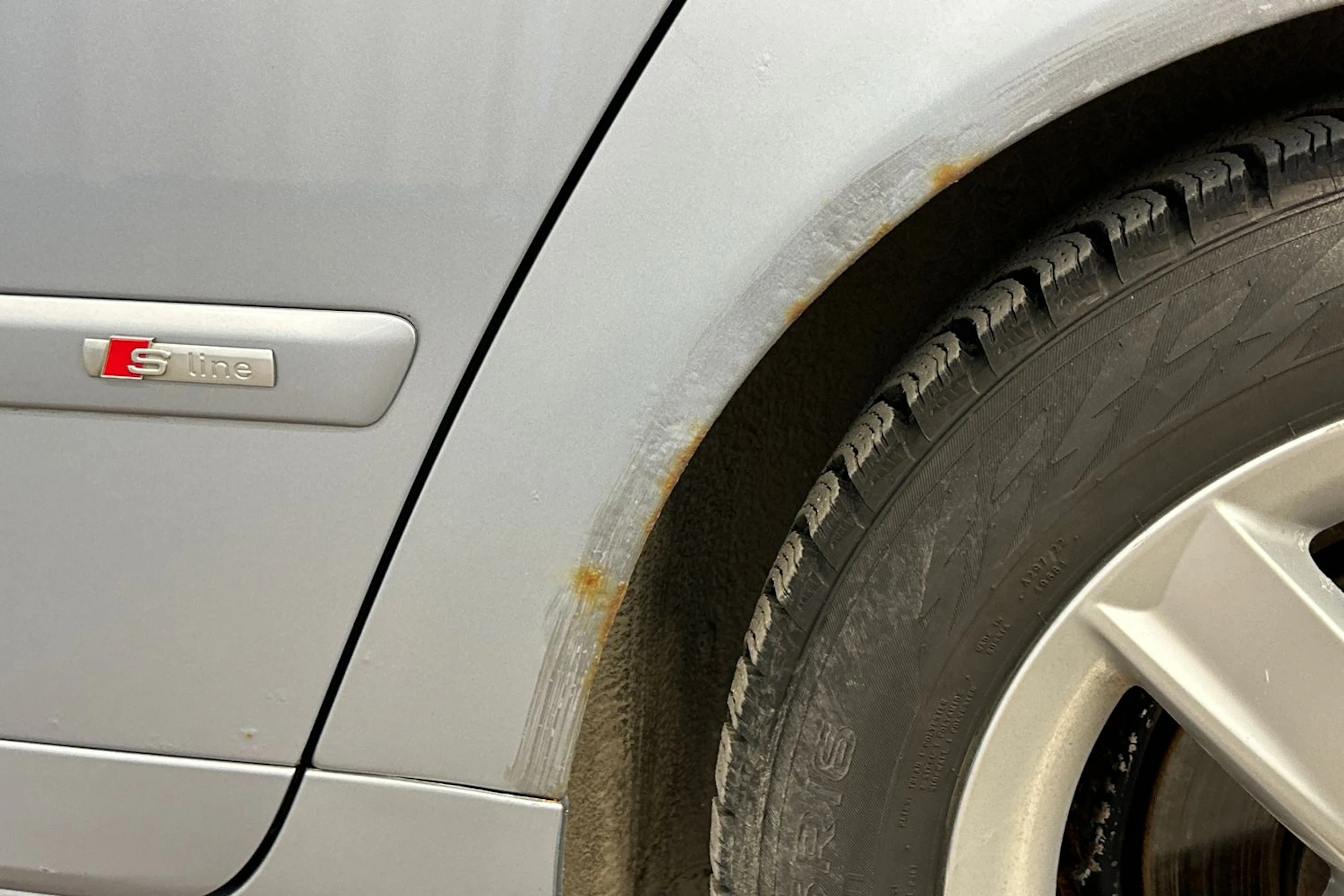 harmaa Audi A4 2005 kuva 29.