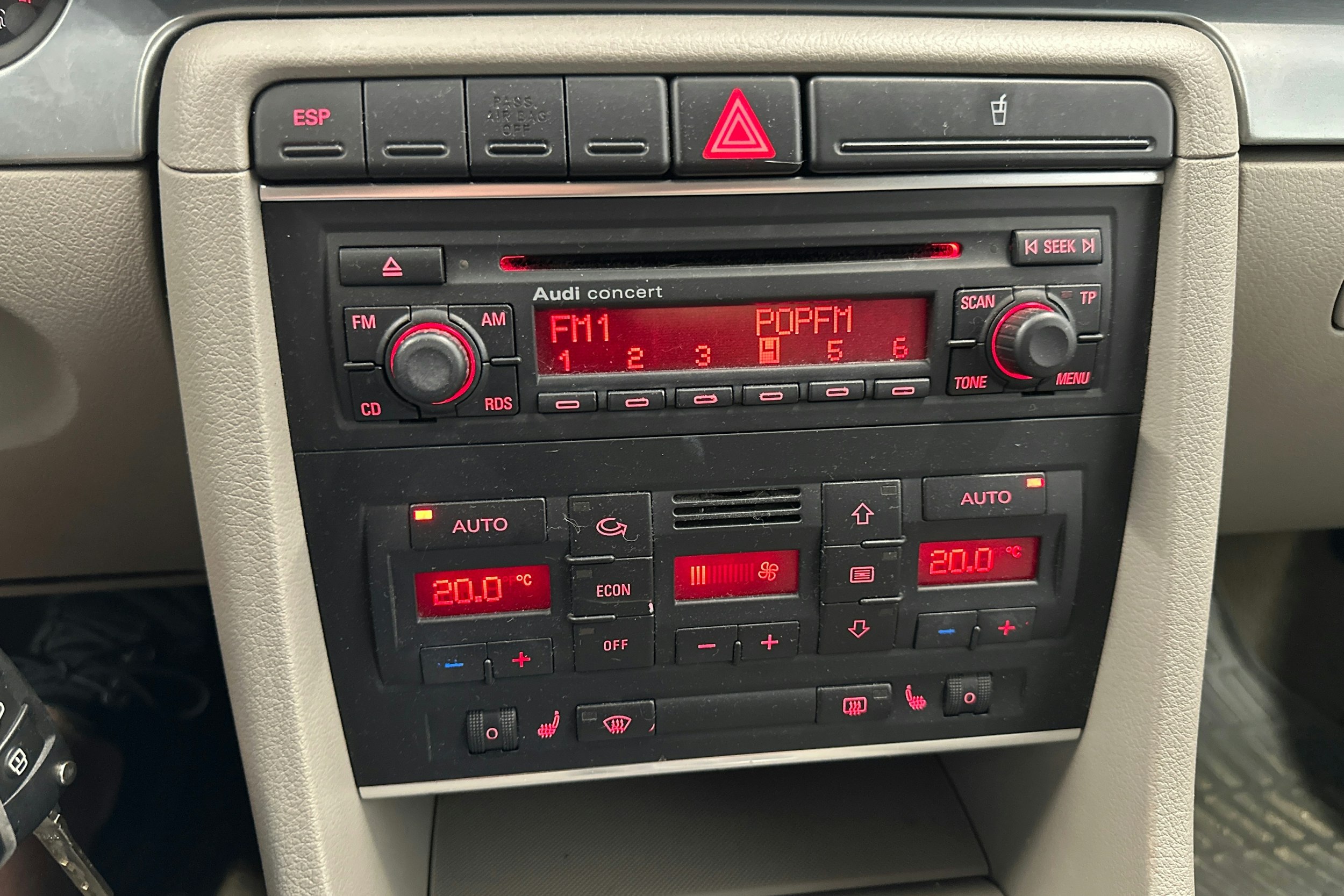 metalli ruskea Audi A4 2005 kuva 21.