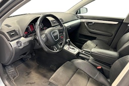 Harmaa Audi A4 2005 kuva 7.