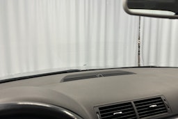 Harmaa Audi A4 2005 kuva 21.