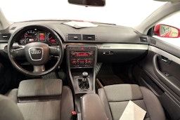 Punainen Audi A4 2006 kuva 7.