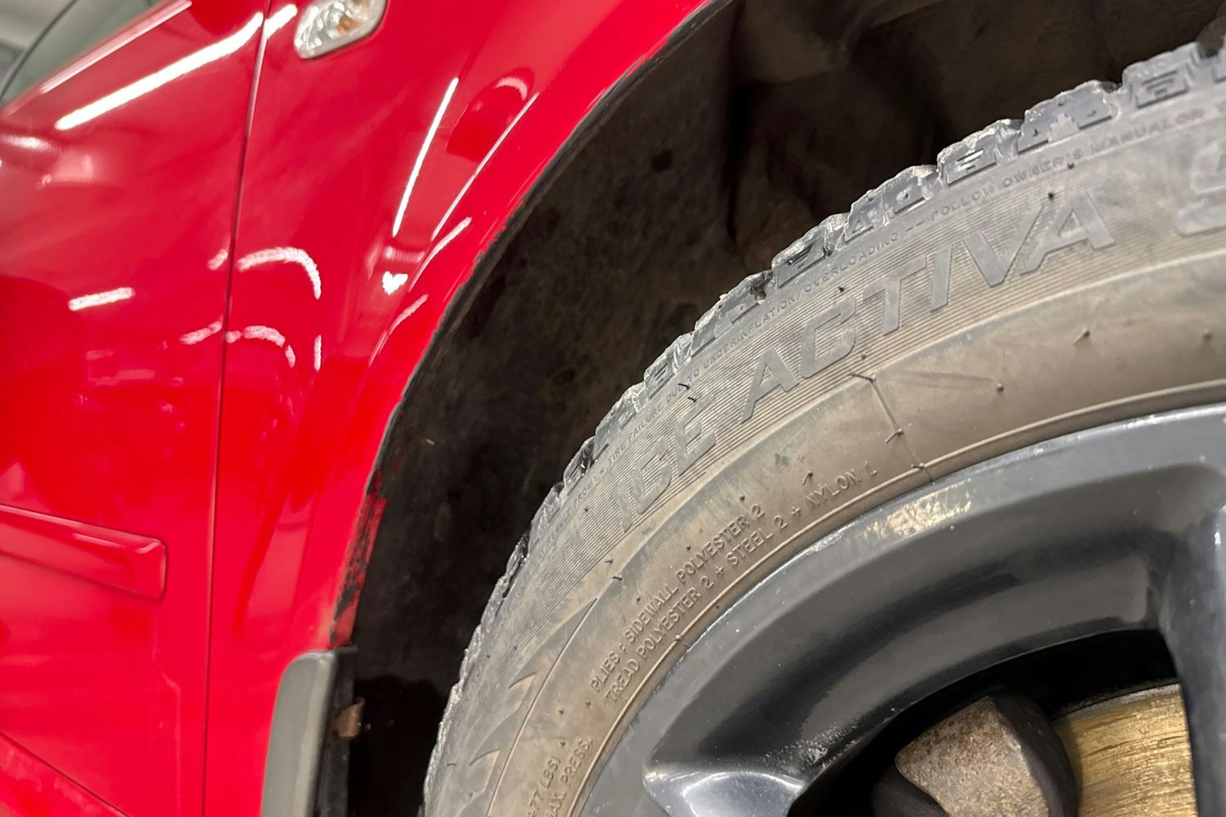 Punainen Audi A4 2006 kuva 20.