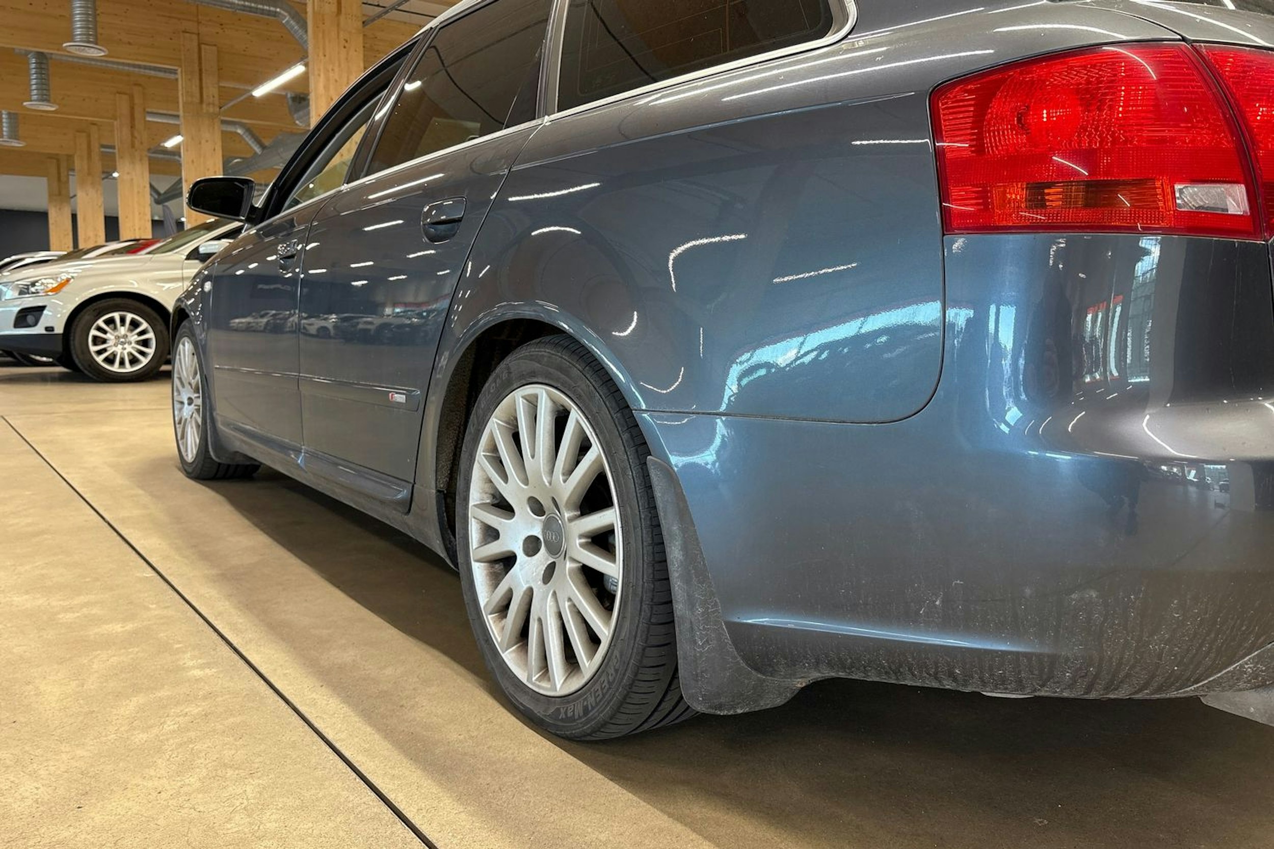 harmaa Audi A4 2006 kuva 15.
