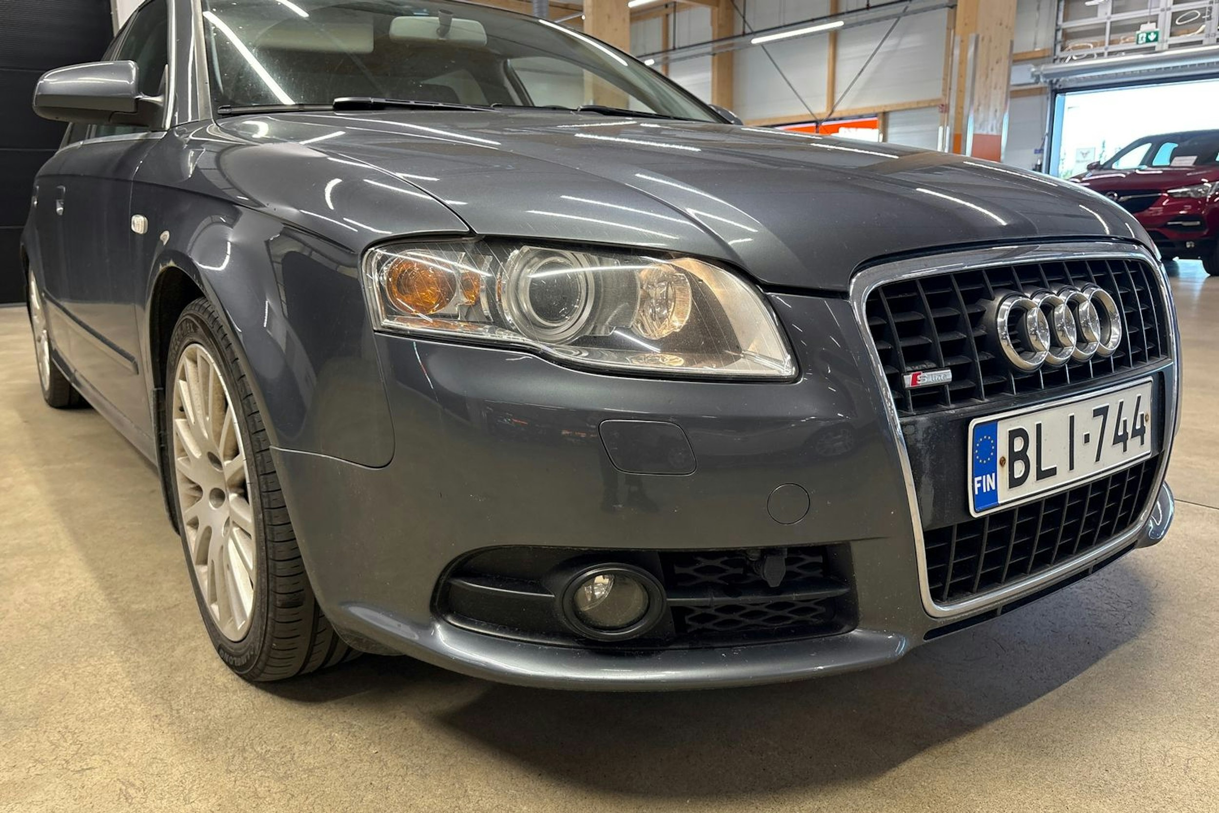 harmaa Audi A4 2006 kuva 19.