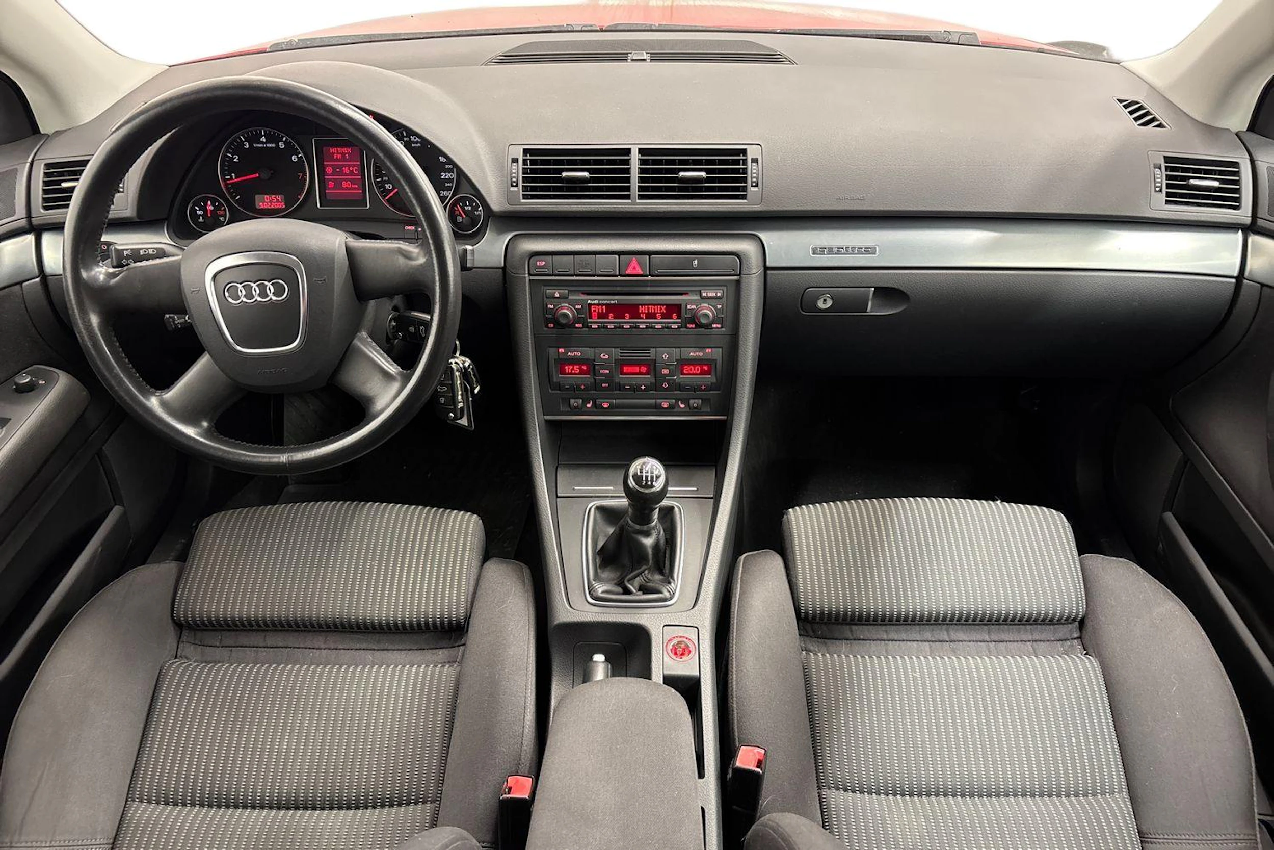 punainen Audi A4 2006 kuva 7.