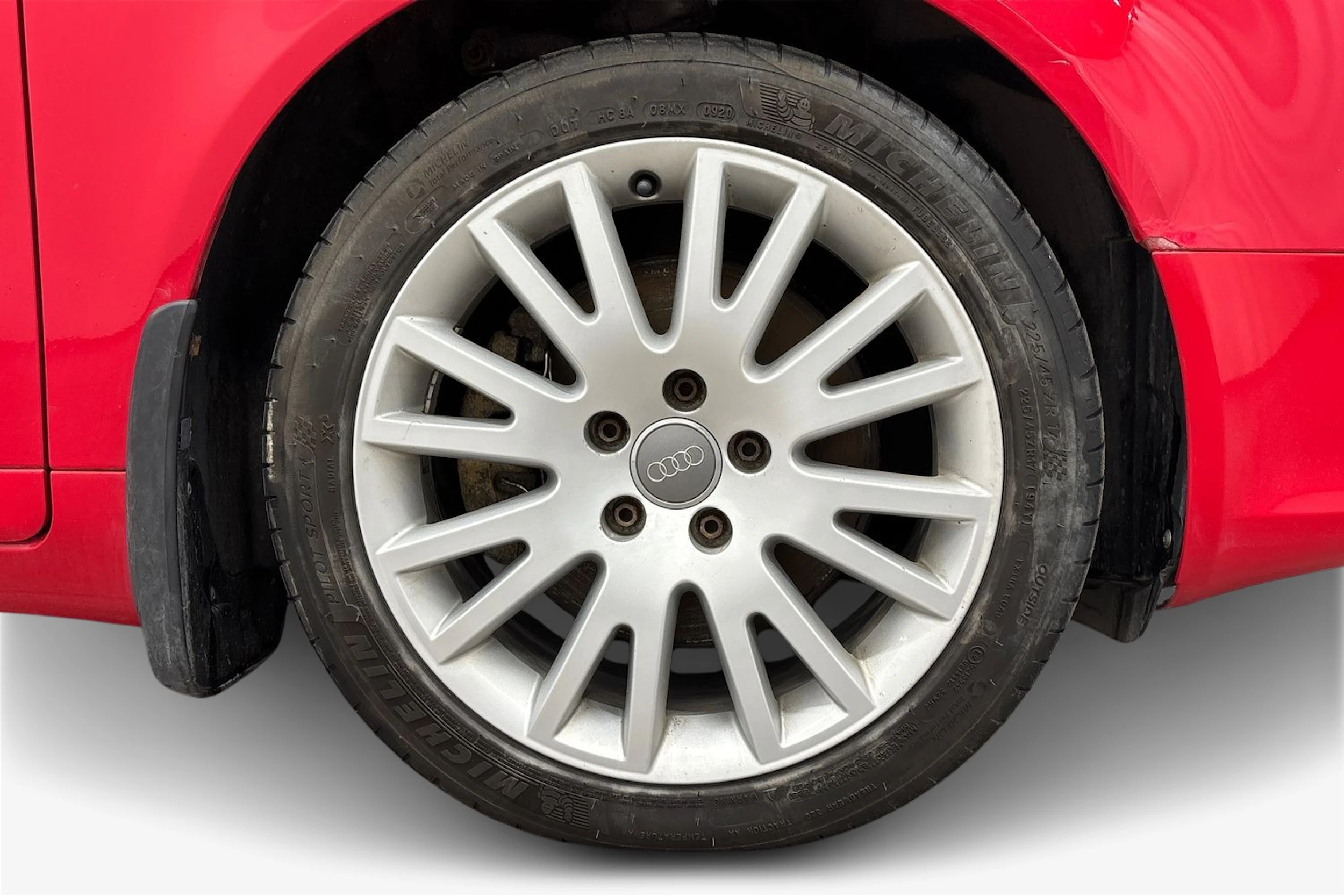 punainen Audi A4 2006 kuva 9.
