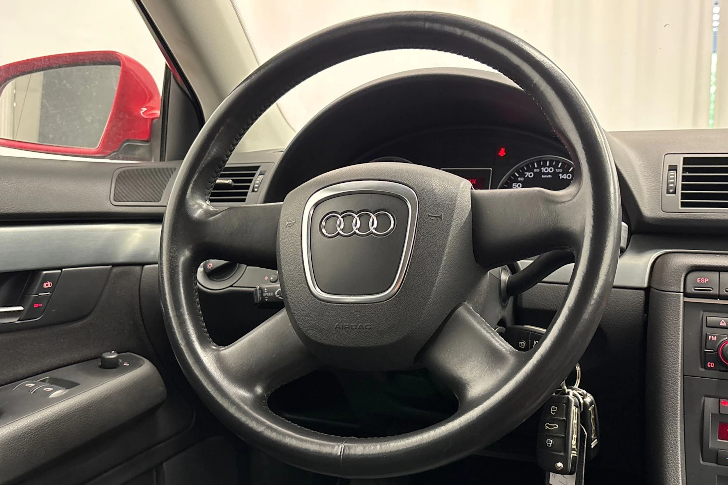 punainen Audi A4 2006 kuva 12.