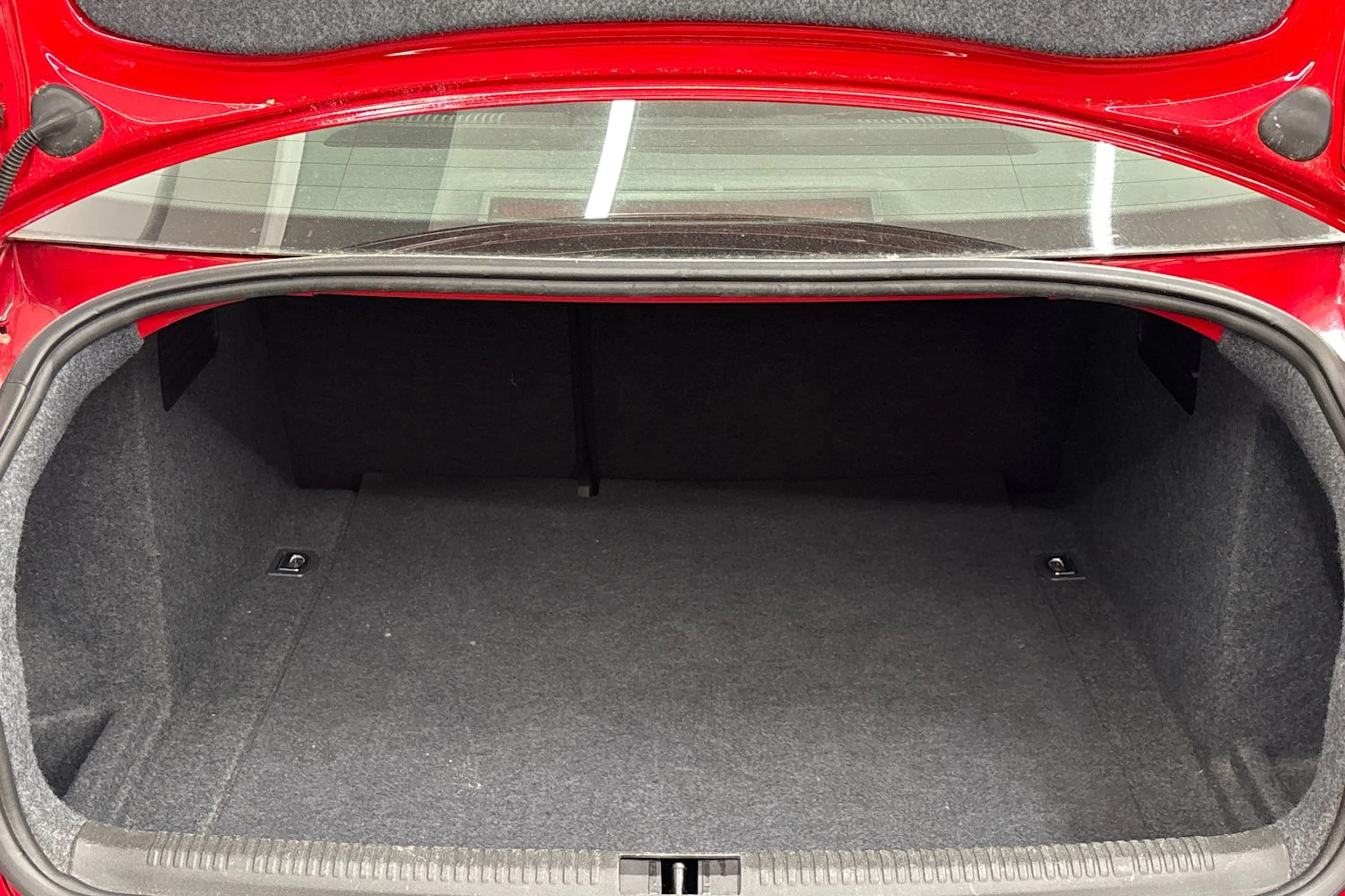 punainen Audi A4 2006 kuva 18.