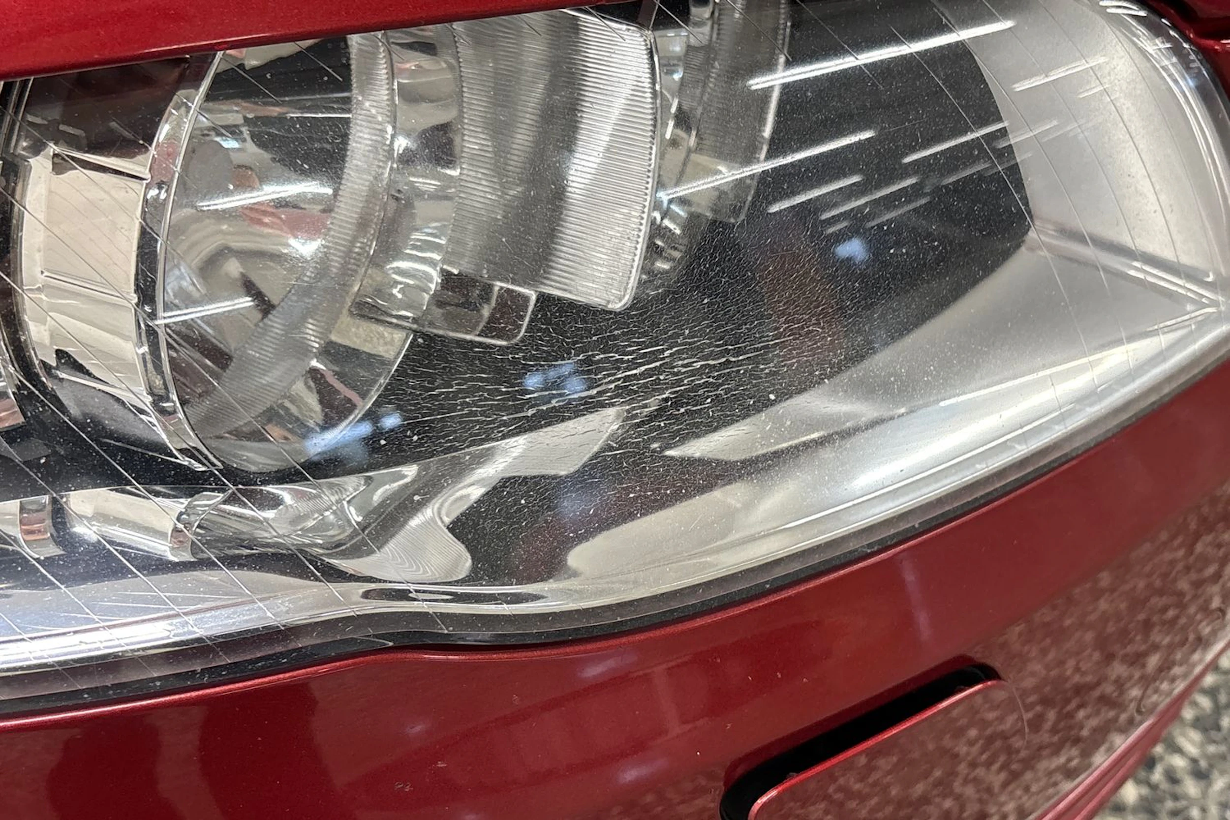 Punainen Audi A4 2006 kuva 25.