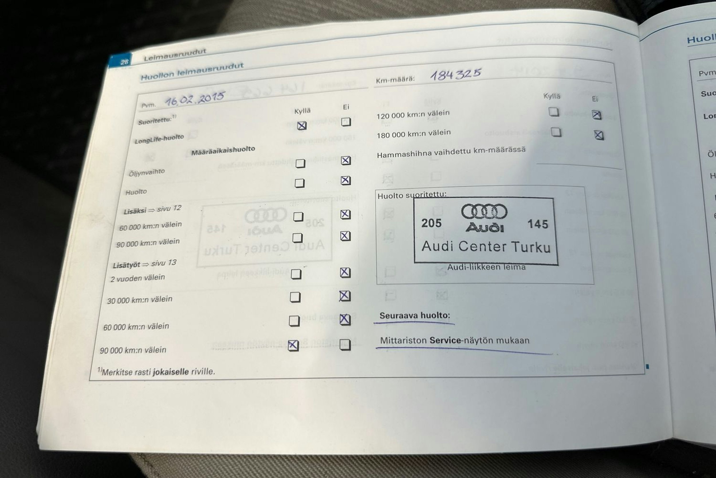punainen Audi A4 2006 kuva 26.