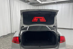 Hopea Audi A4 2007 kuva 11.