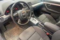 Musta Audi A4 2007 kuva 3.