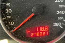 Harmaa Audi A4 2007 kuva 13.