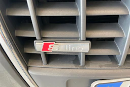 Harmaa Audi A4 2007 kuva 22.