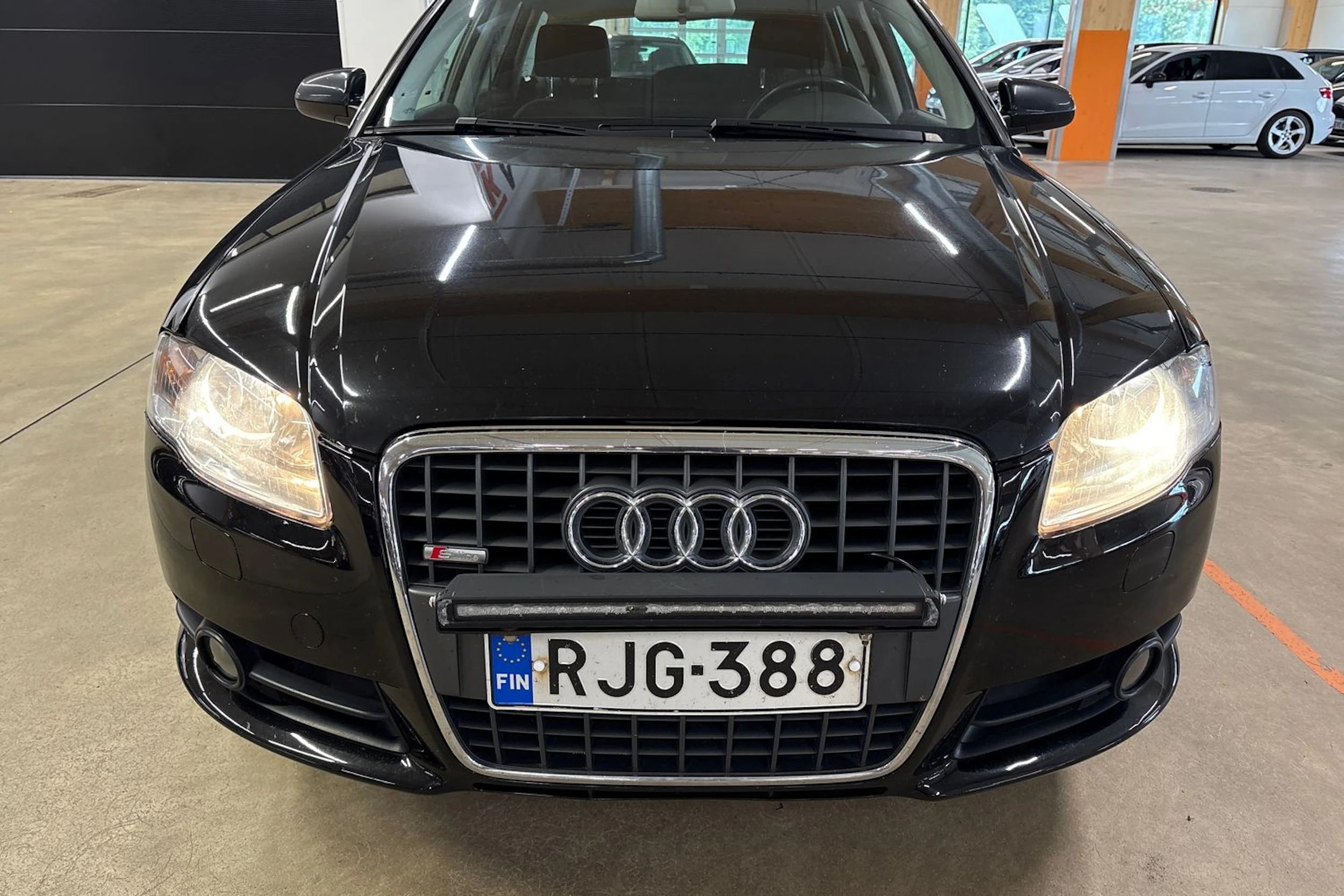 musta Audi A4 2007 kuva 14.