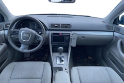 sininen Audi A4 2007 kuva 7.