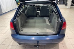 sininen Audi A4 2007 kuva 11.