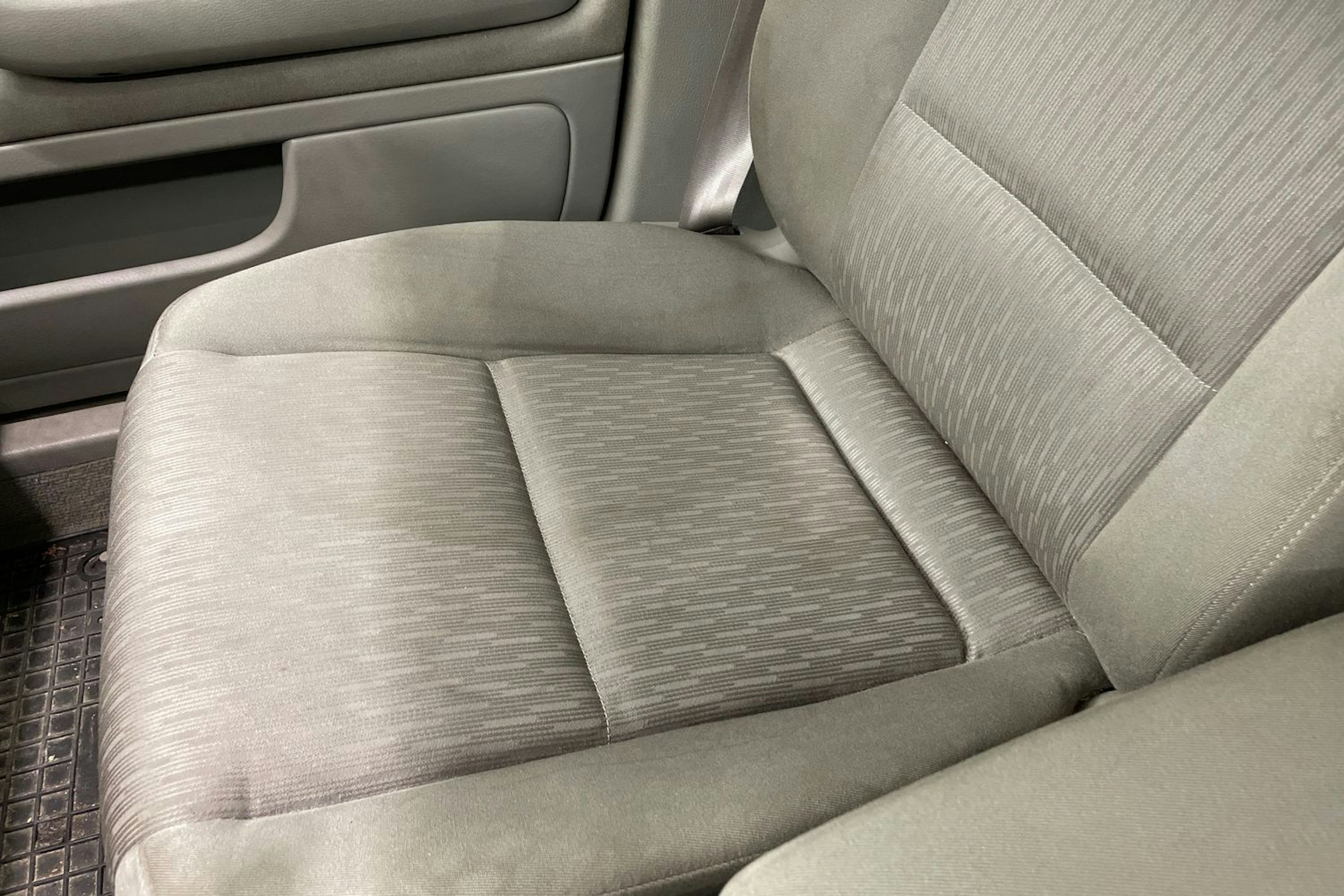 sininen Audi A4 2007 kuva 13.