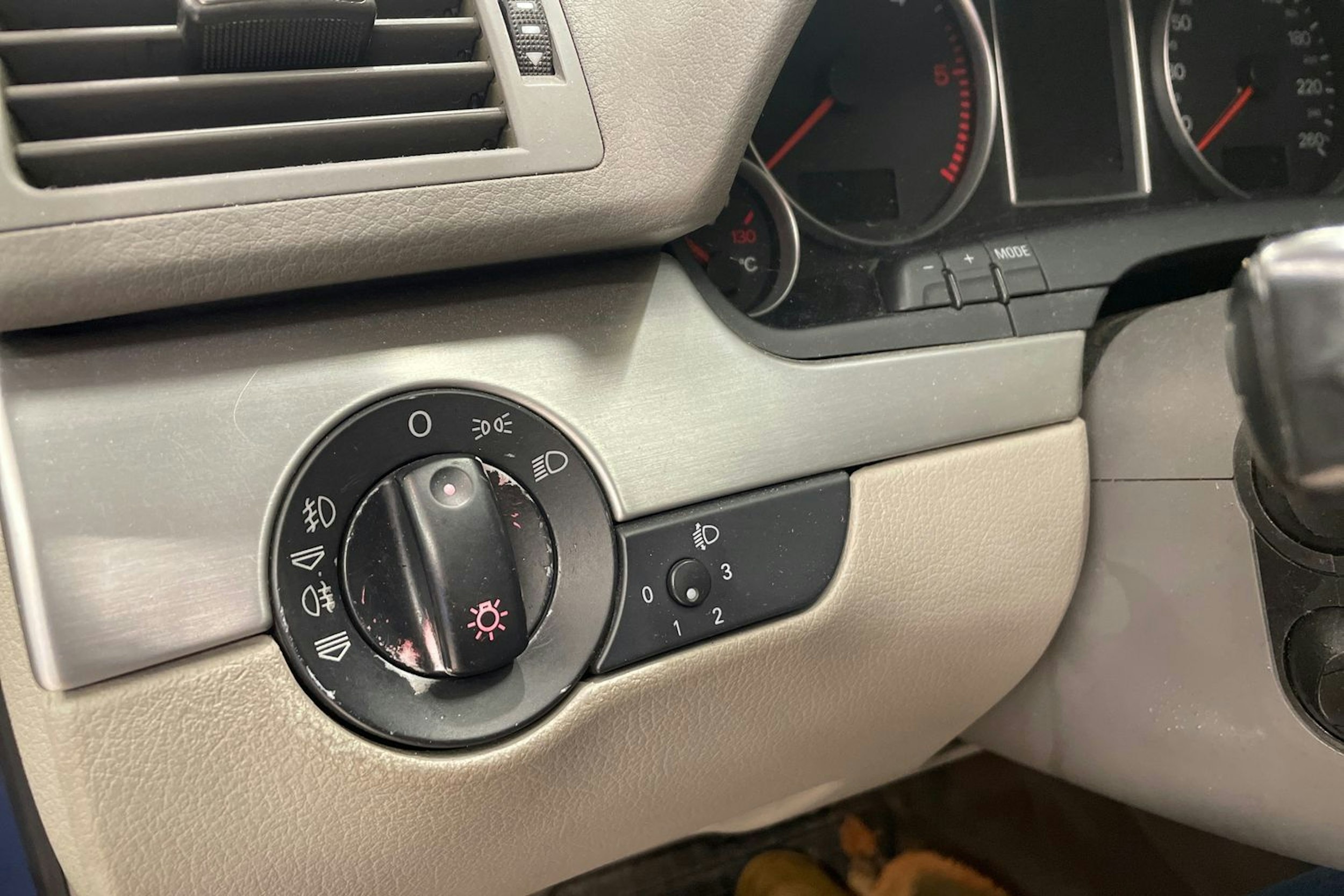 sininen Audi A4 2007 kuva 23.