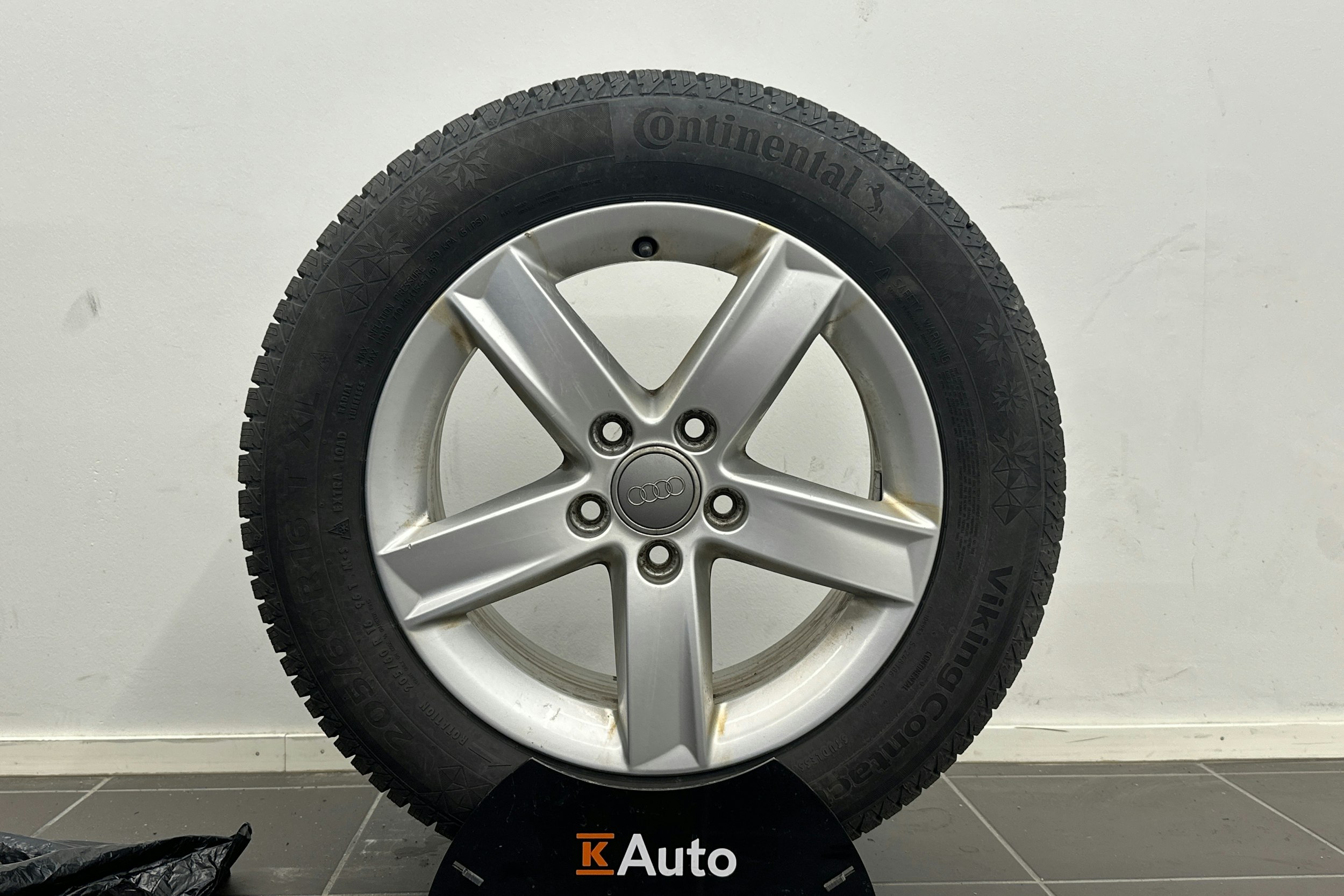 Harmaa Audi A4 2008 kuva 10.