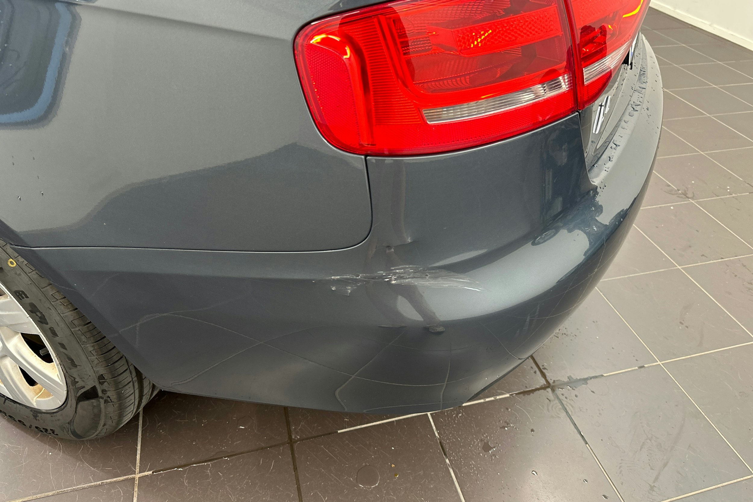 Harmaa Audi A4 2008 kuva 21.