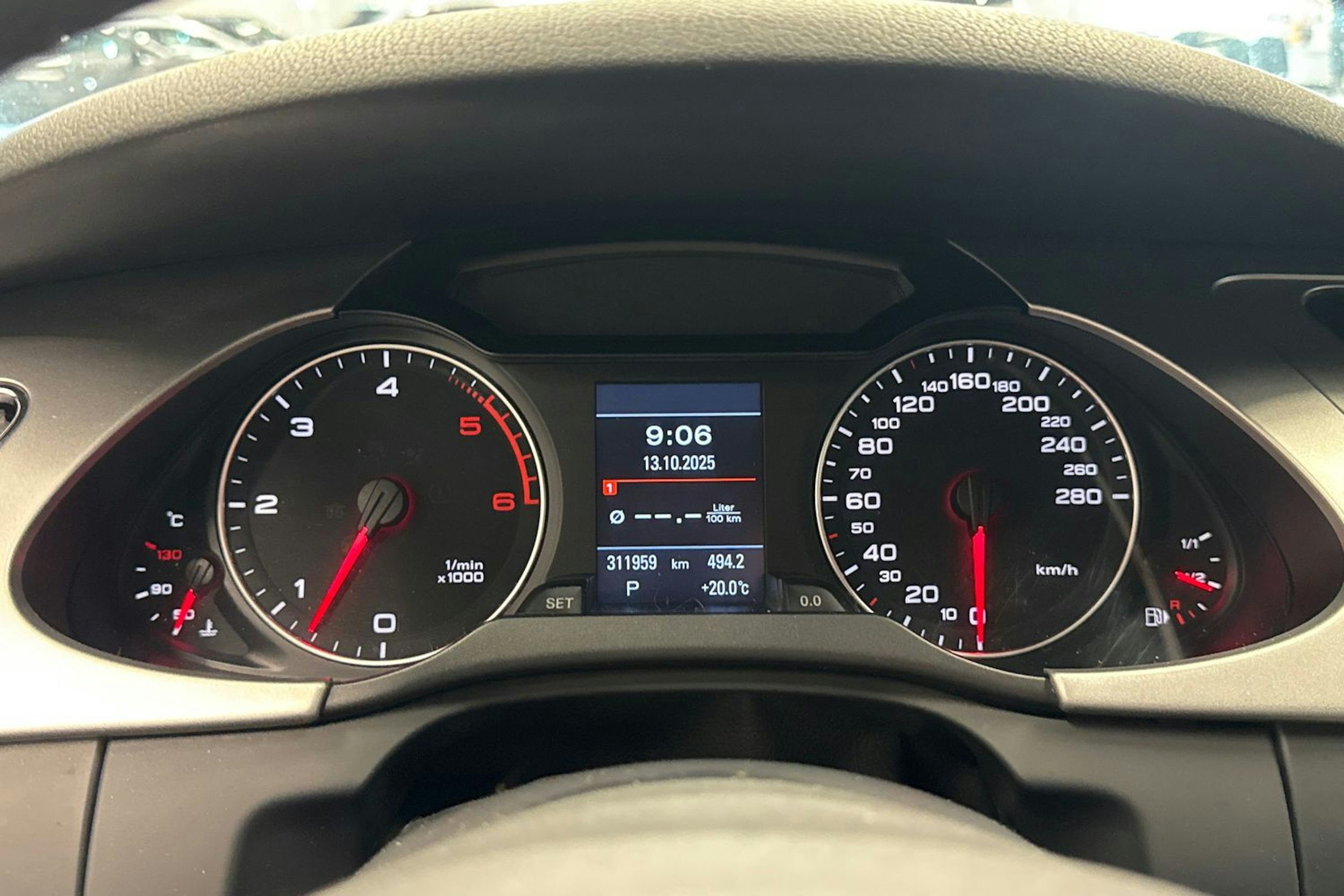 harmaa Audi A4 2008 kuva 17.