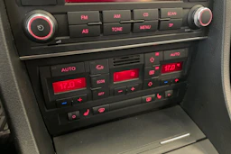 hopea Audi A4 2007 kuva 19.