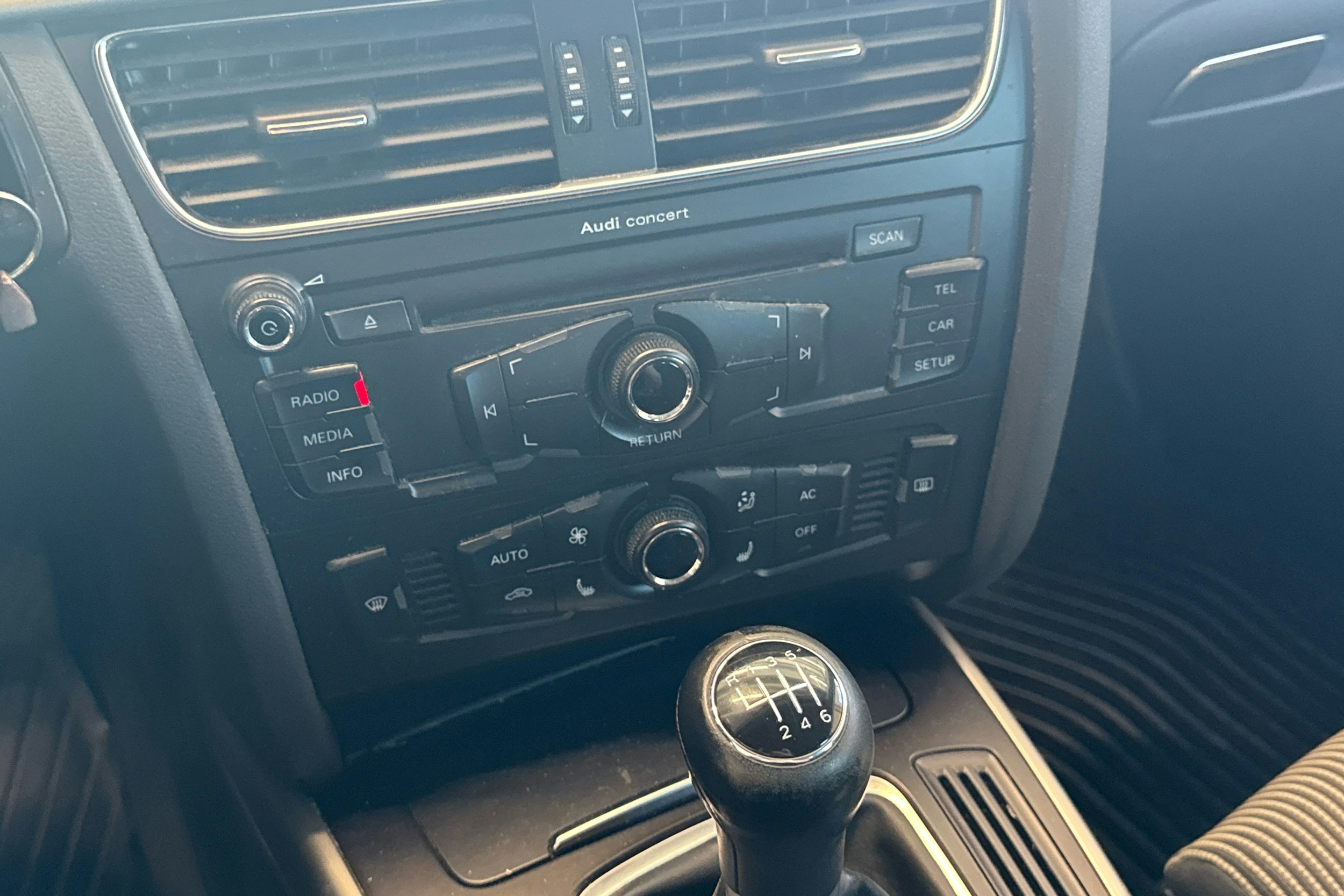 Harmaa Audi A4 2008 kuva 14.