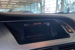 Sininen Audi A4 2008 kuva 12.