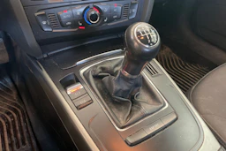 Sininen Audi A4 2008 kuva 14.