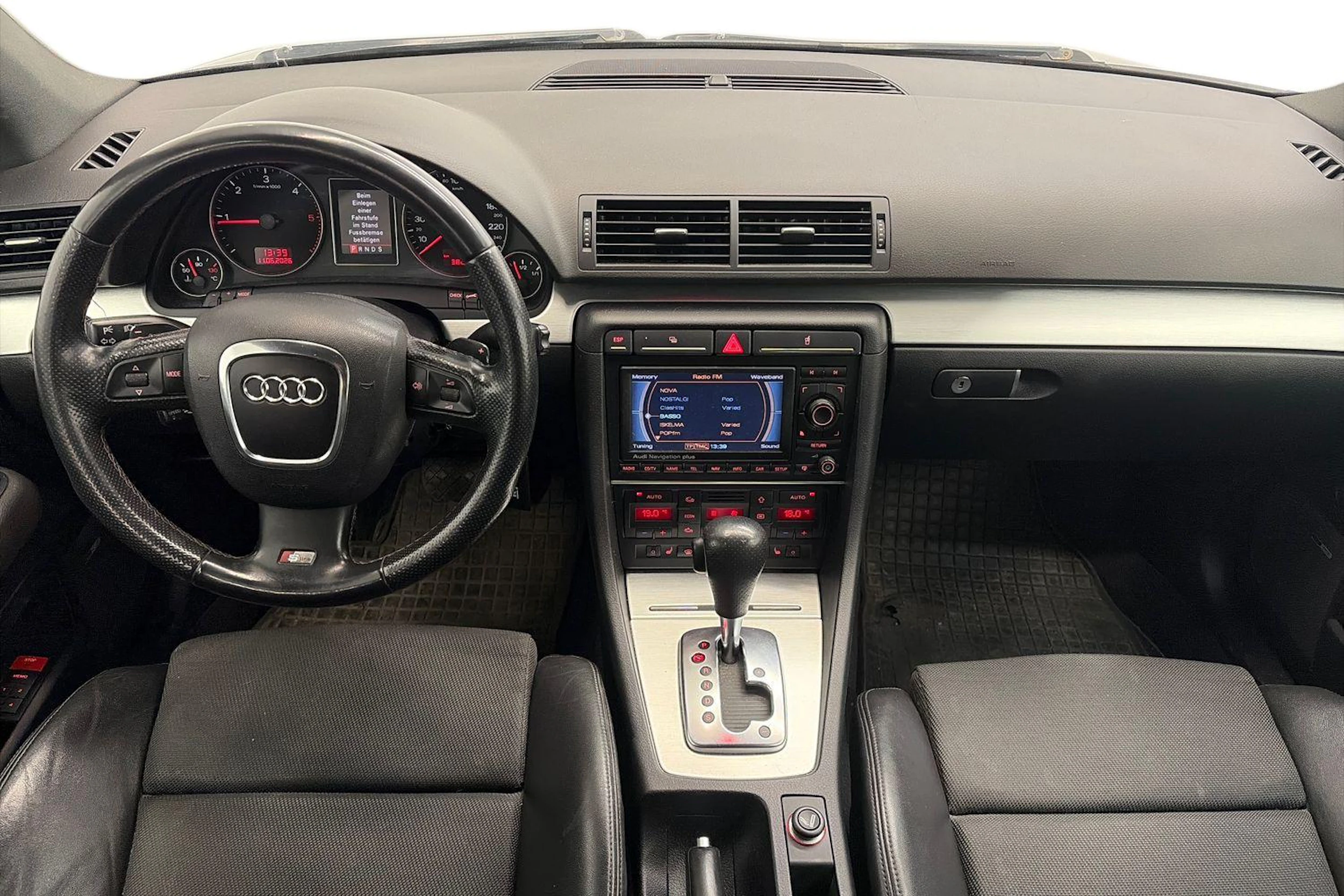 Musta Audi A4 2008 kuva 7.