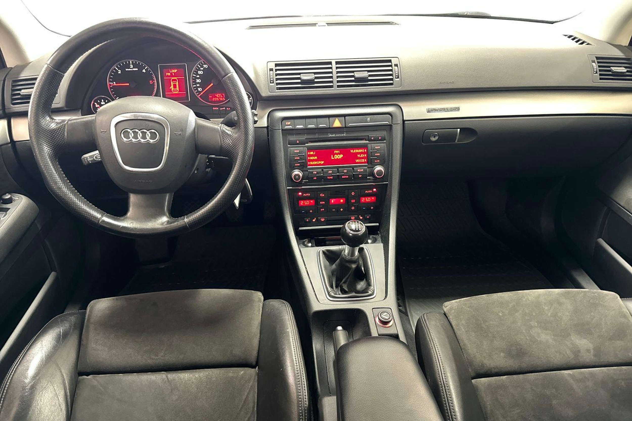 Hopea Audi A4 2008 kuva 9.