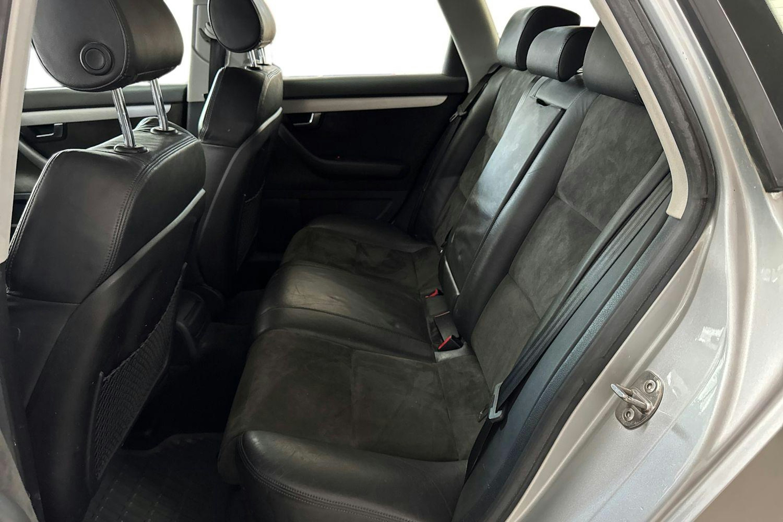 Hopea Audi A4 2008 kuva 10.