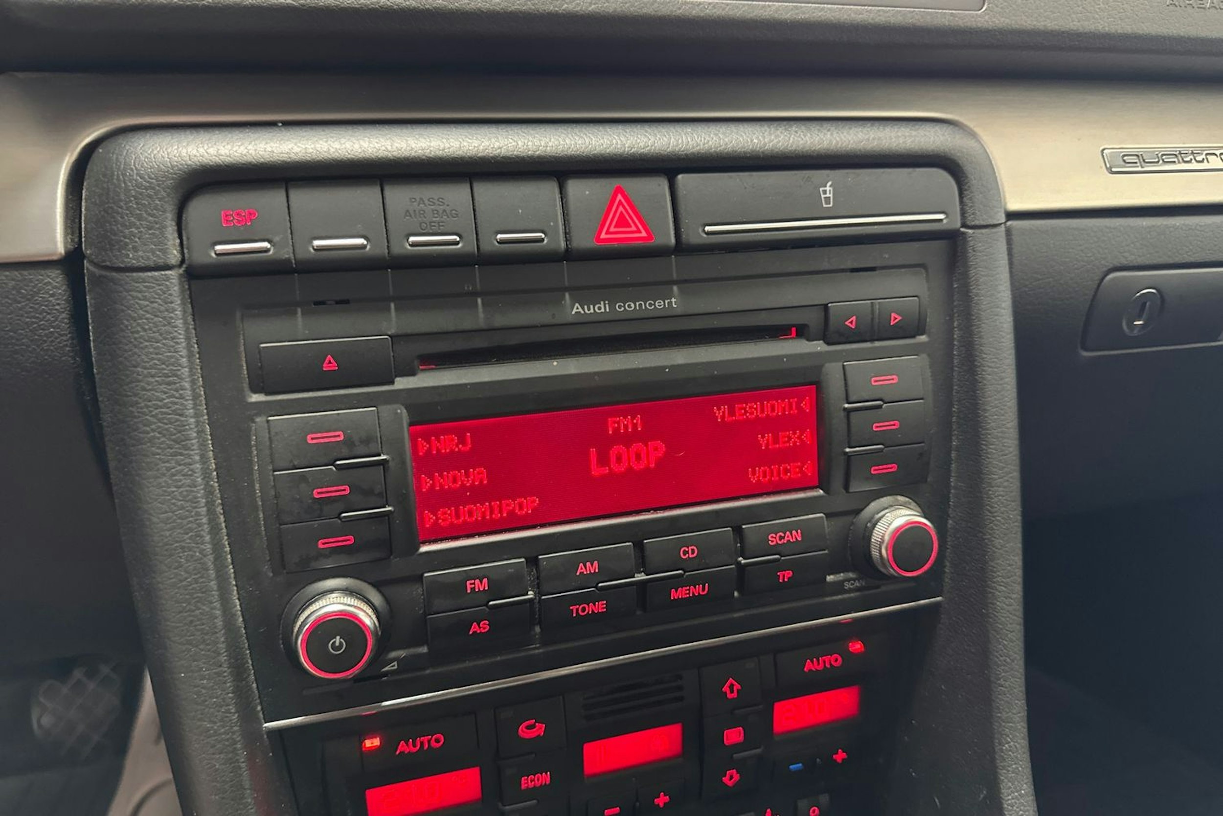 Hopea Audi A4 2008 kuva 15.