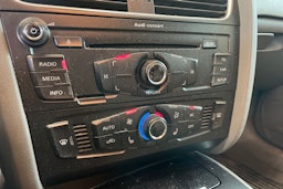 Musta Audi A4 2009 kuva 15.