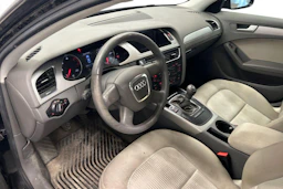 musta Audi A4 2009 kuva 6.