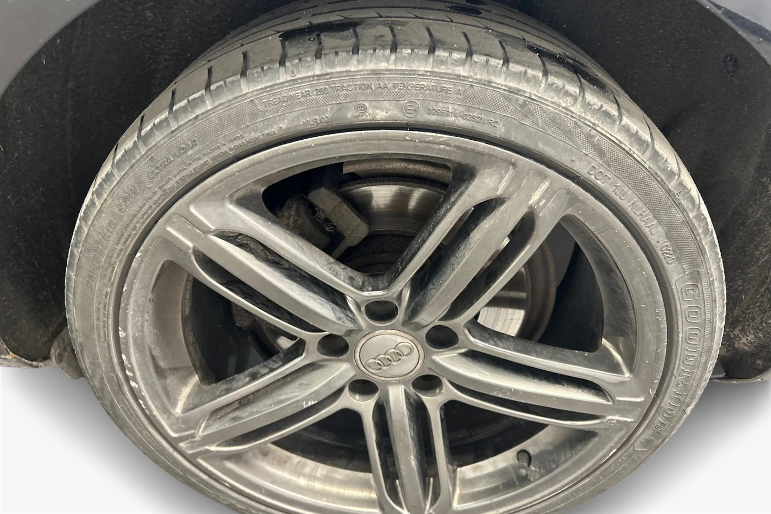 musta Audi A4 2009 kuva 9.