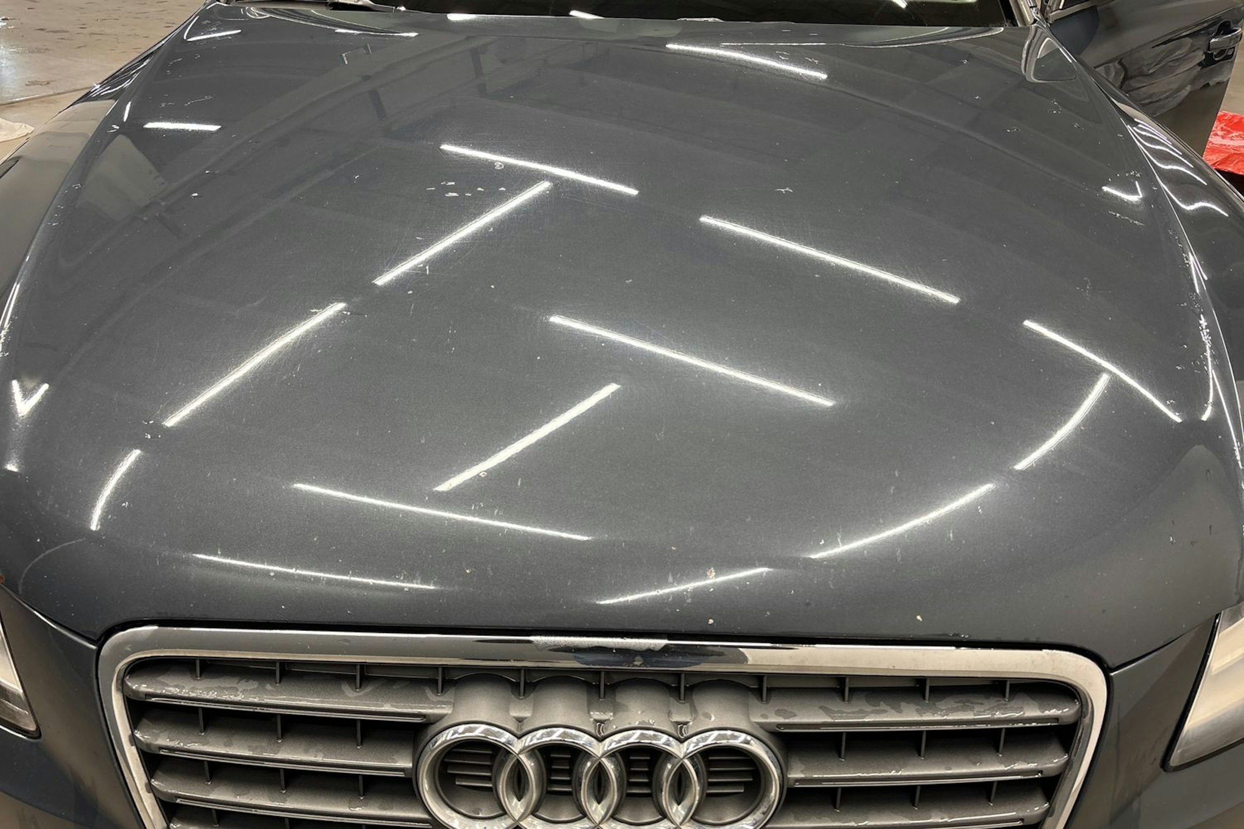 Harmaa Audi A4 2009 kuva 27.