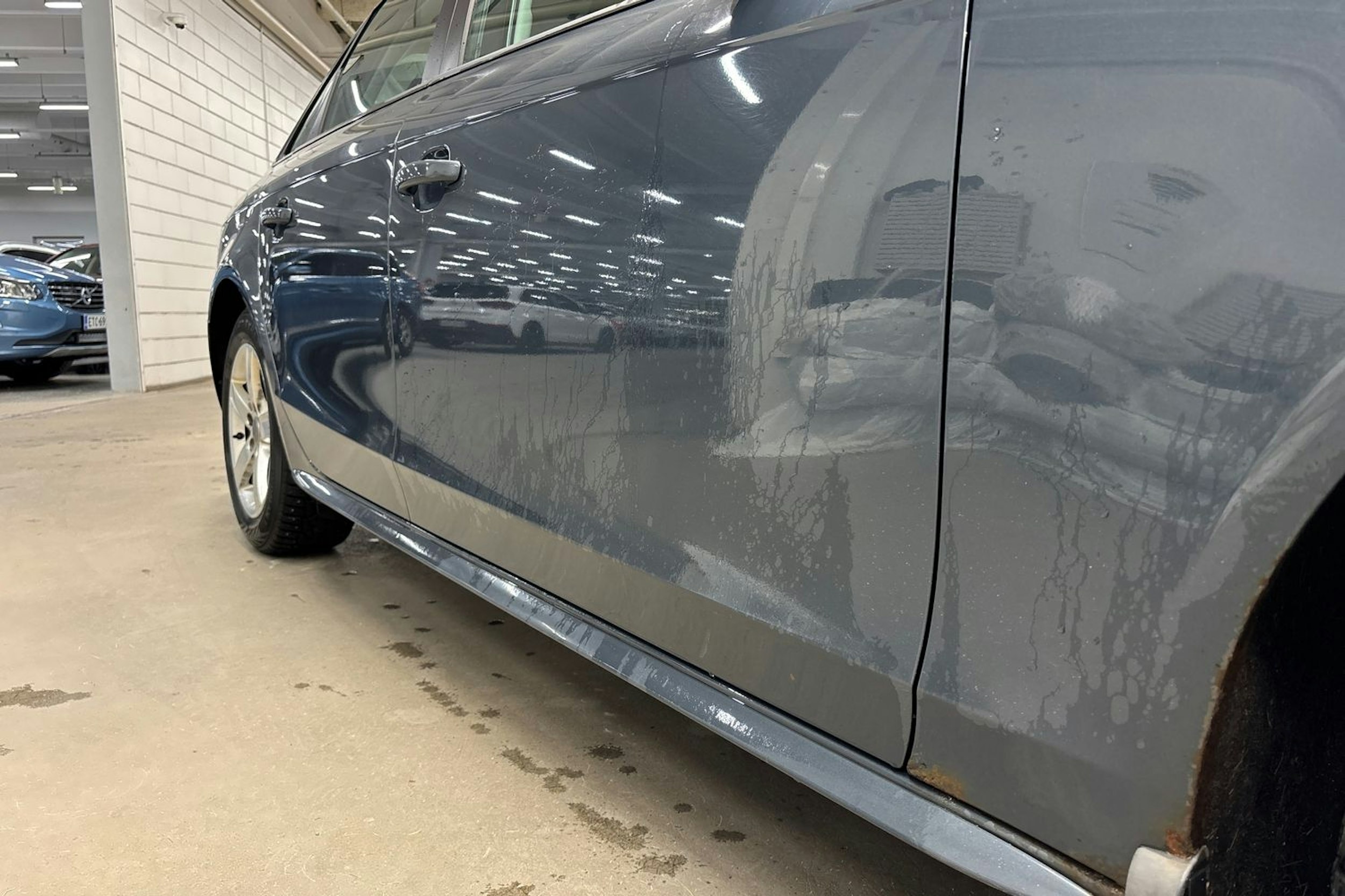 Harmaa Audi A4 2009 kuva 30.