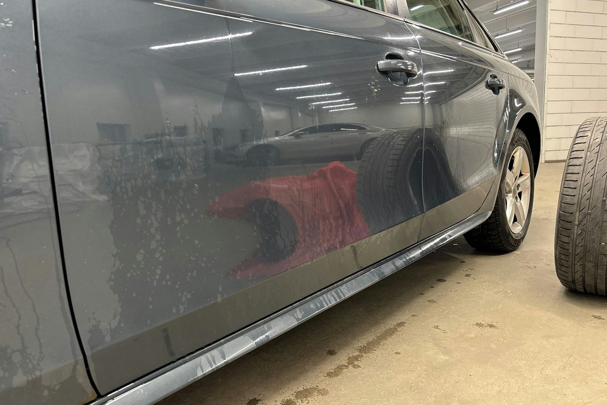 Harmaa Audi A4 2009 kuva 31.