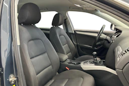 harmaa Audi A4 2009 kuva 7.