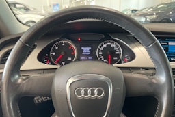 musta Audi A4 2009 kuva 12.